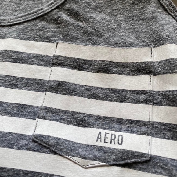 Flowy grey and white striped tank top from Aeropostale - Picture 4 of 4